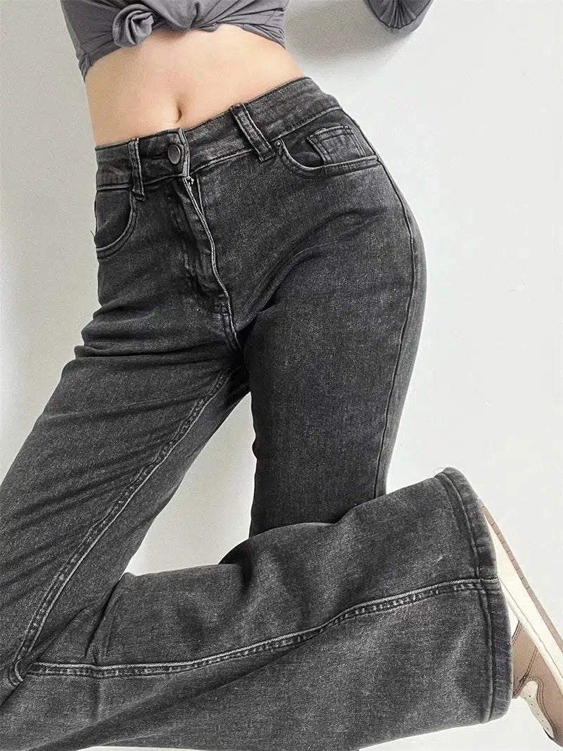 Heart Pocket Flare Jeans