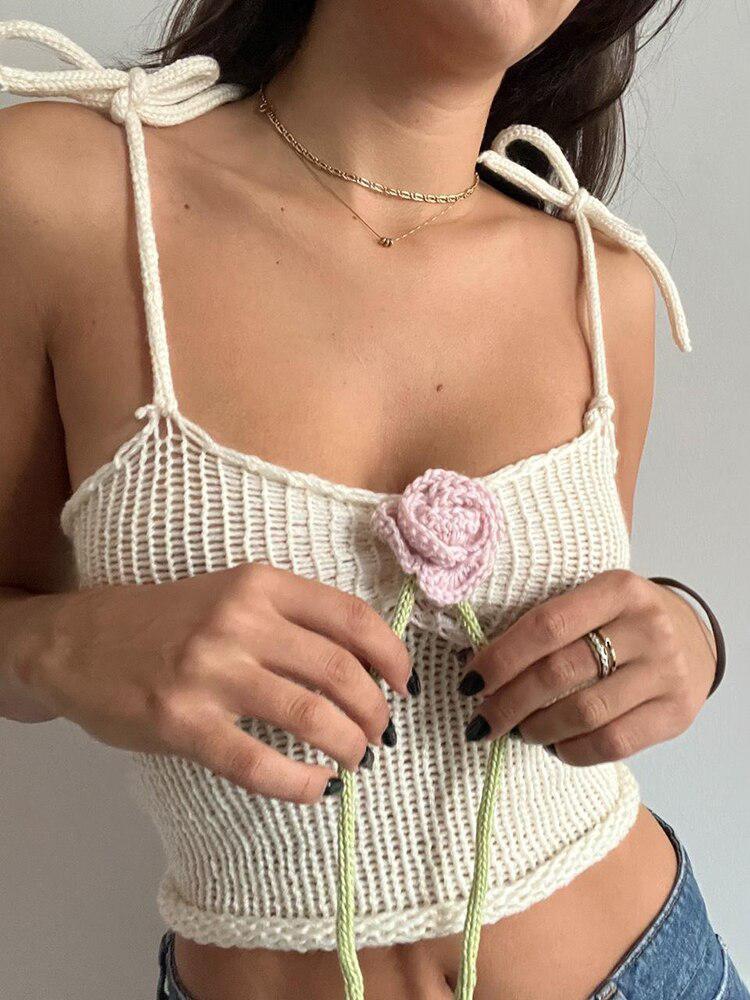 Rose Detailed Knitted Crop Top