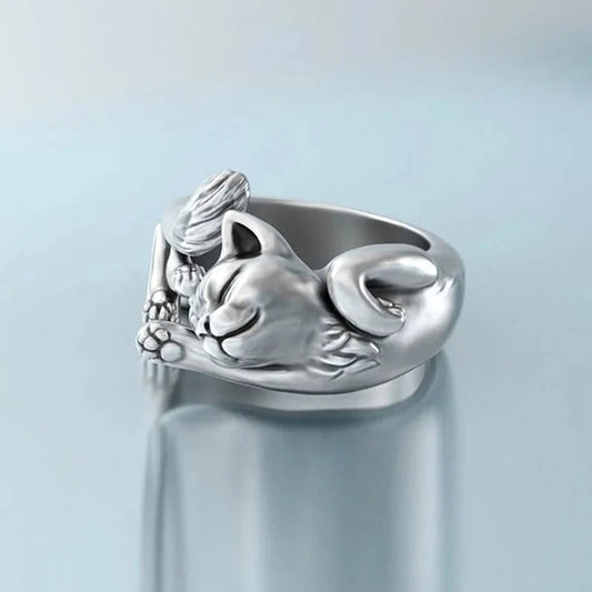 Sleeping Cat Ring