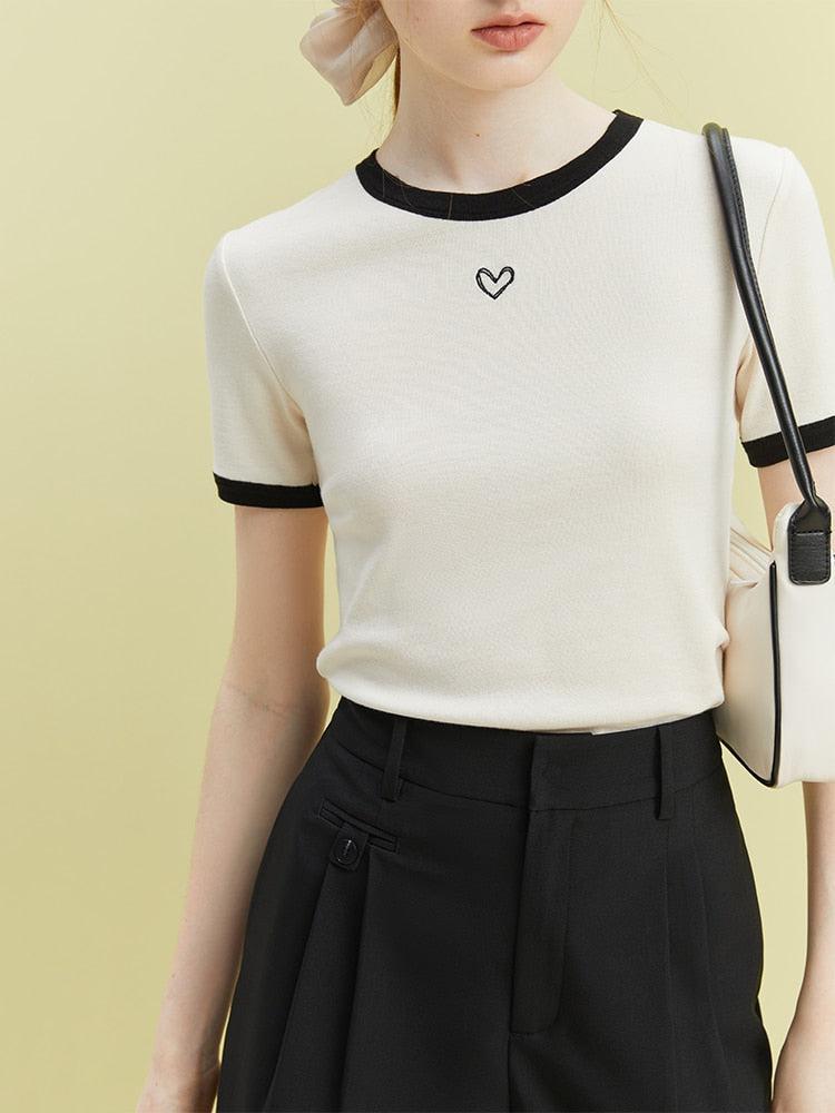 Soft Girl Minimal Heart Tee